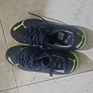 Puma soccer shoes men